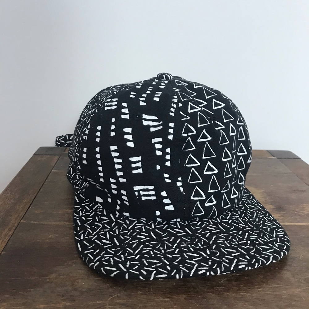 Converse black and white geometric baseball Hat